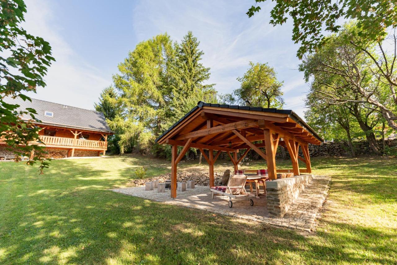 Moderni Sumavska Roubenka S Vyhledem Na Boubin Vimperk Exterior foto